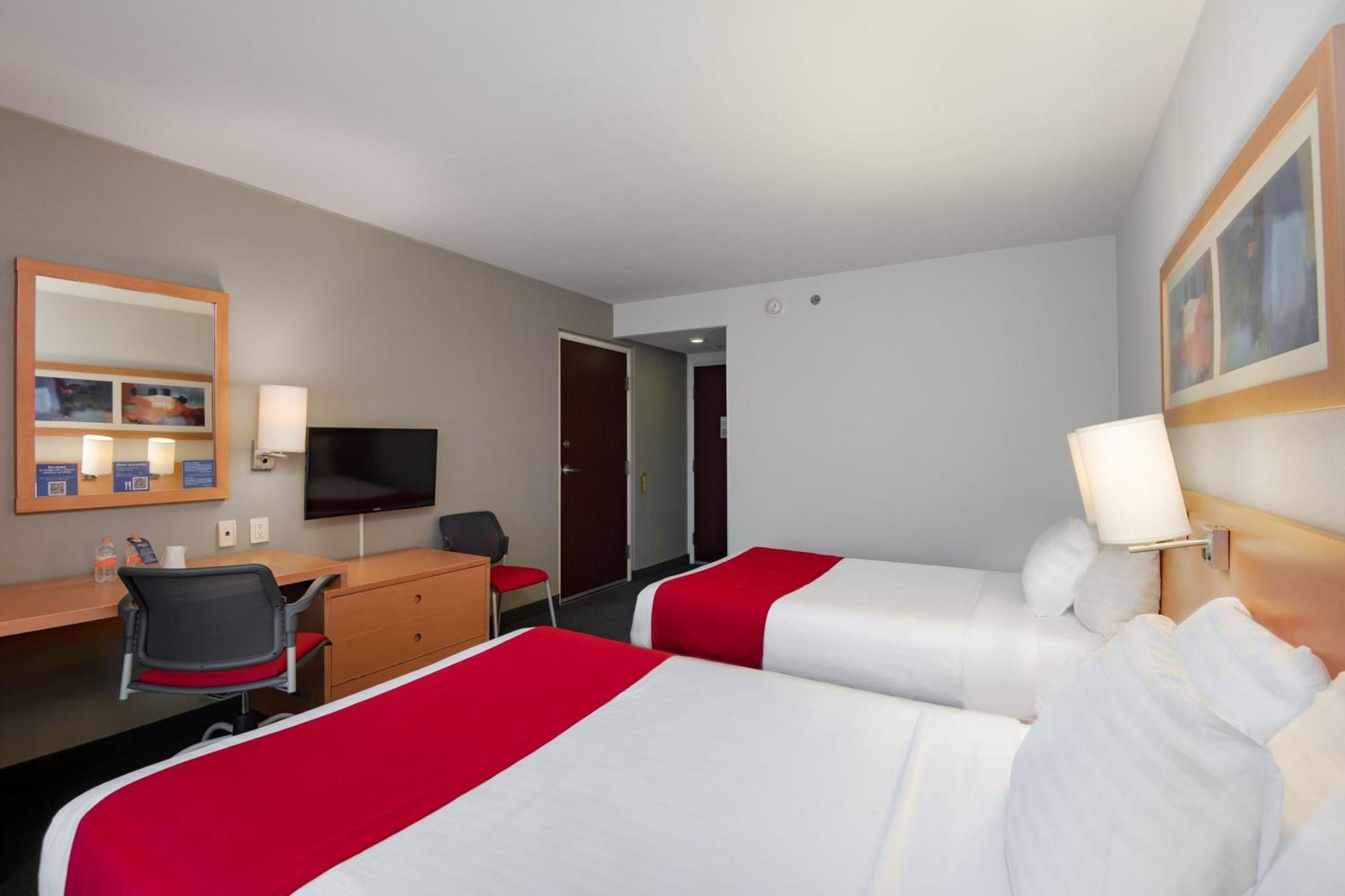 ซิตี้ เอ็กซ์เพรส เตปอตซอตลัน Hotel Tepotzotlan ภายนอก รูปภาพ